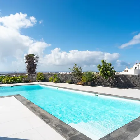 Ereza Royal Elite 111 Playa Blanca (Lanzarote)