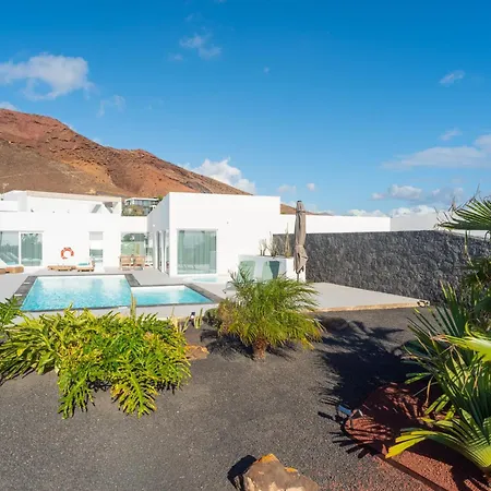 Ereza Royal Elite 111 Playa Blanca (Lanzarote)